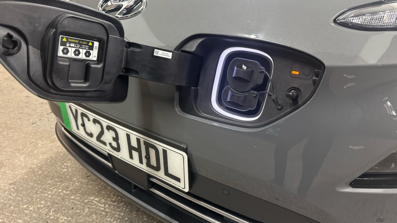 Hyundai KONA 100kW Premium 39kWh 5dr Auto Electric Hatchback